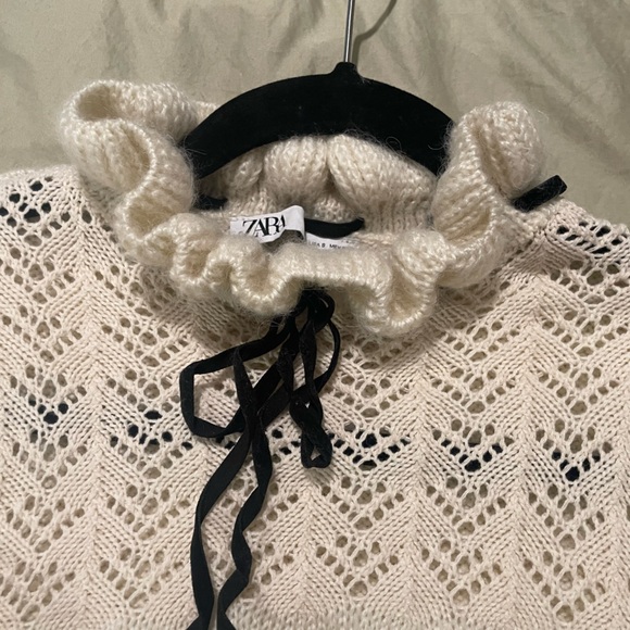 Beautiful white sweater - black detail a gorgeous touch. Like new condition! - Picture 2 of 2